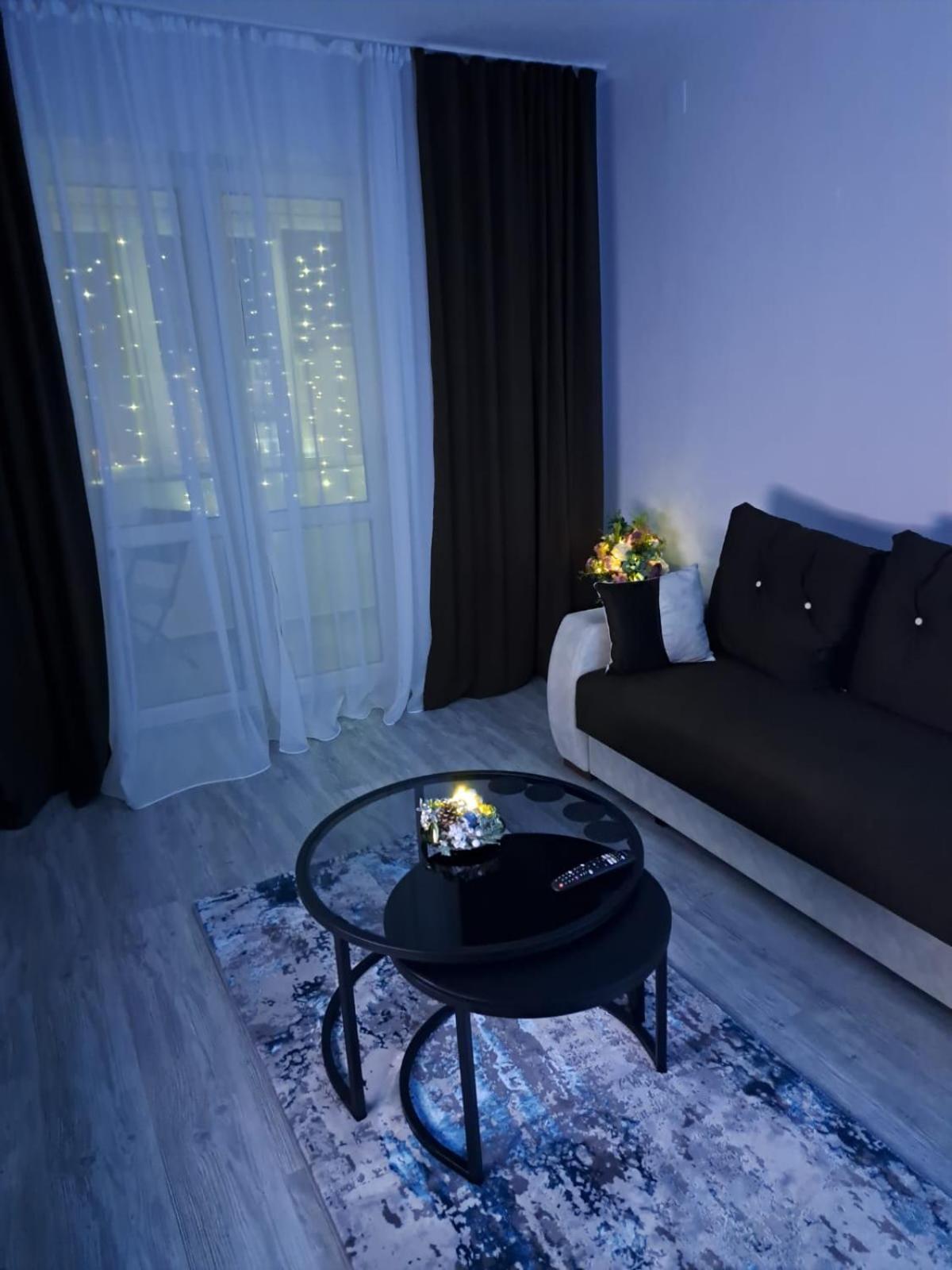 Apartament La Flo Hunedoara Luaran gambar
